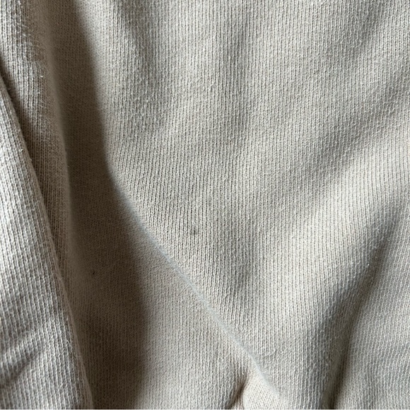 H&M Basic Crewneck - Picture 6 of 6